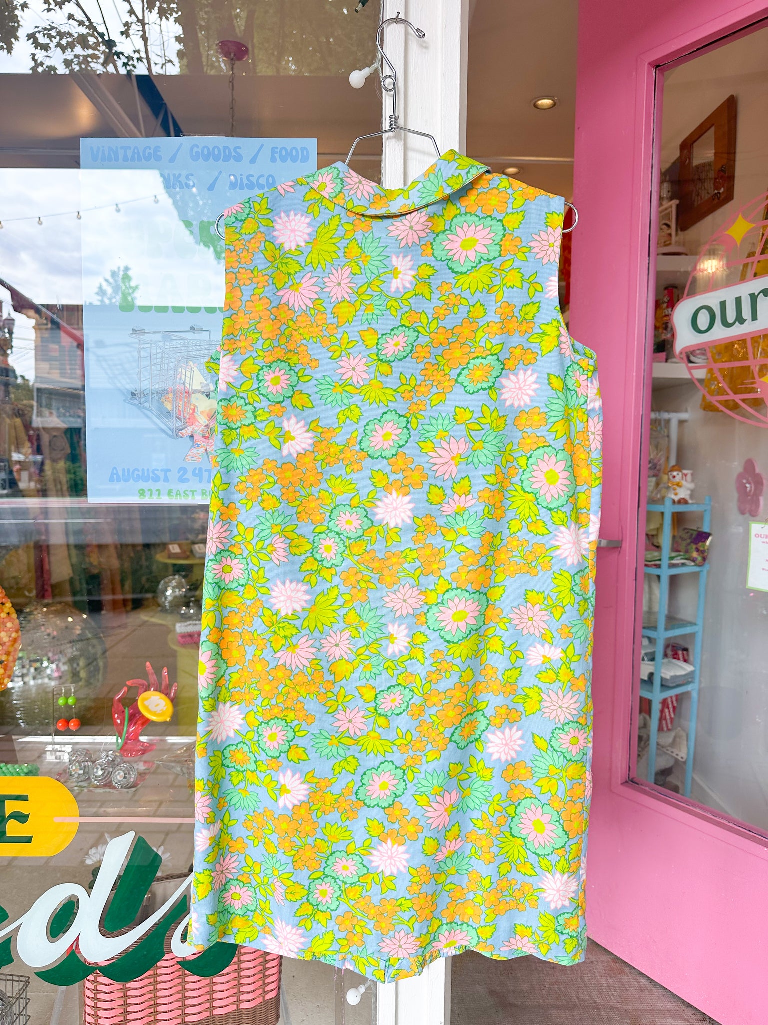 60s shift dress OURstore Vintage 60s shift dress OURstore Vintage