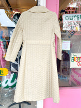 Load image into Gallery viewer, 60s Nylon quilted maxi coat
