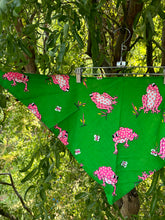 Load image into Gallery viewer, 60s pink flower frog midi skirt and scarf set
