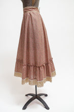 Load image into Gallery viewer, Gunne Sax rose skirt
