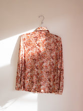 Load image into Gallery viewer, 70s winter floral button up
