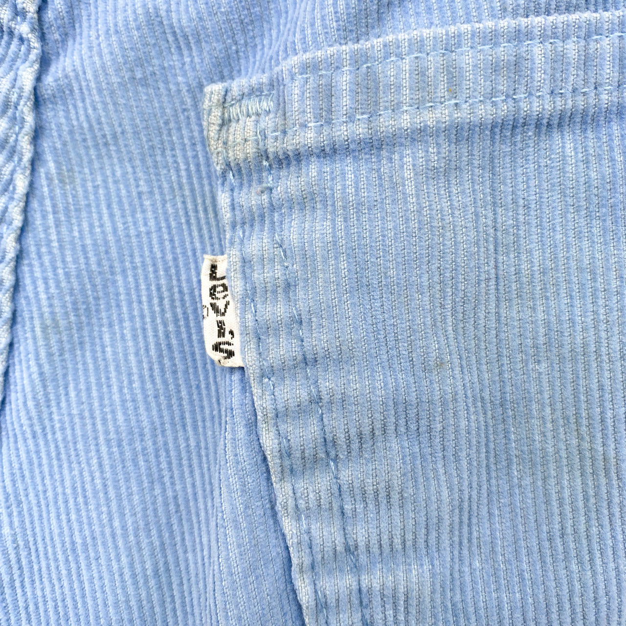 Levi's baby blue corduroy flares – OURstore Vintage
