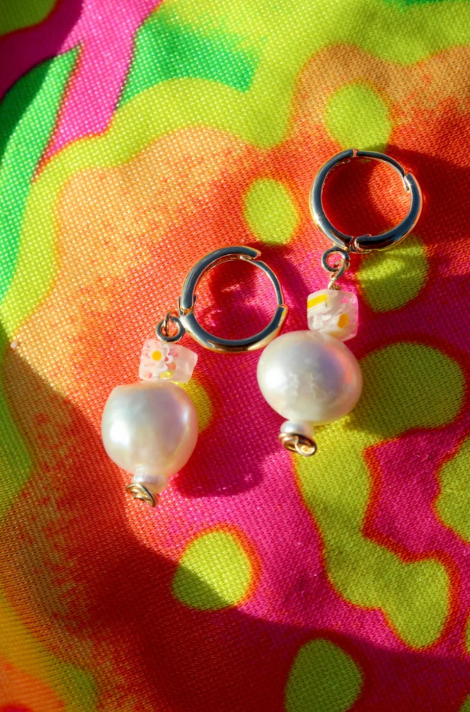 Small vintage pearl earrings by Damn Regina